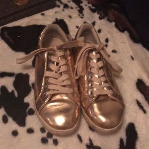 Shine gold shoes